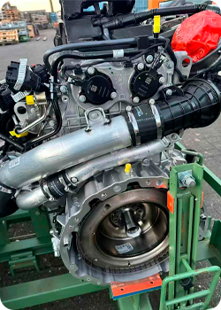 Двигатель 256930