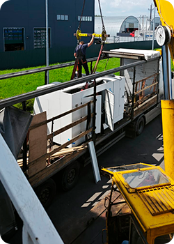 Цент обрабатывающий токарный горизонтальный ТСК-63